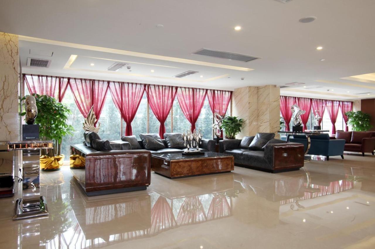 Guangzhou Jin Wan Li Business Hotel Exterior foto